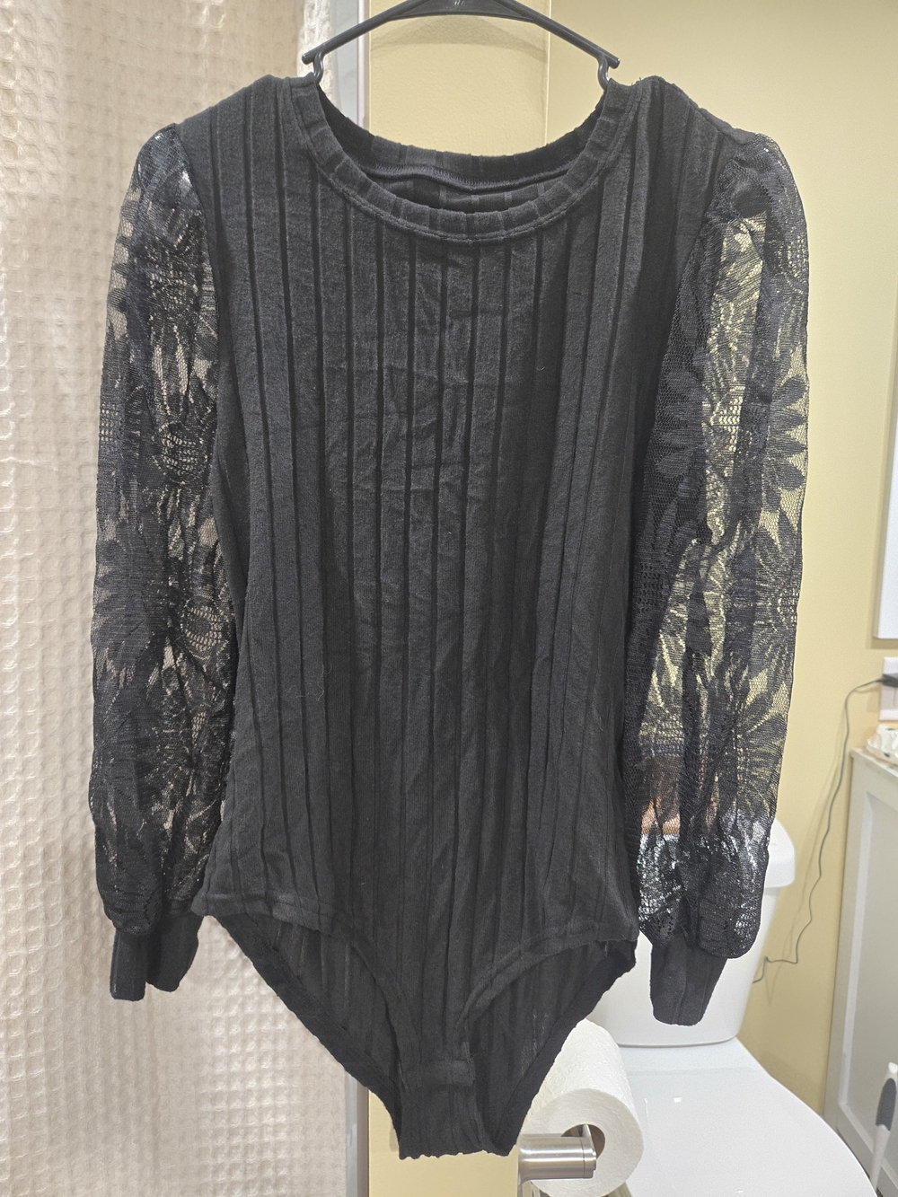 SHEIN Black Ribbed Bodysuit with Floral Lace Sleeves